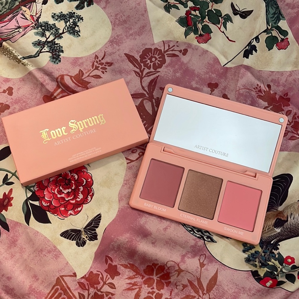 BRAND NEW ARTIST COUTURE BLUSH AND HIGHLIGHTER 
 - in Volume 1